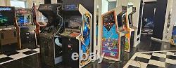 Atari Astéroïdes Deluxe Arcade 1981 Rare vector arcade fonctionne parfaitement