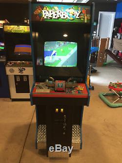 Atari Paperboy Machine D'arcade Pleine Grandeur. (restauré)