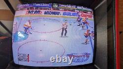 Défi sur glace ouverte 2 contre 2 jeu d'arcade original de Midway Games, pas une émulation de mauvaise qualité