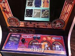 Donkey Kong Multicade Arcade Machine Plays 60 Jeux! Dans Le Cabinet D'origine