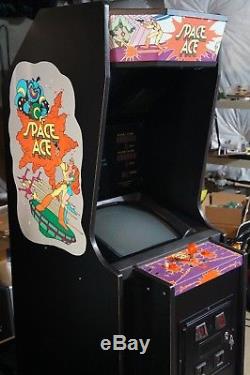 Espace Dédié Arcade Machine Plus Lair Du Dragon & Lair Du Dragon 2