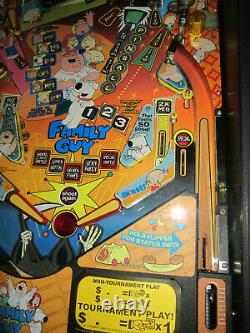 Famille Guy Arcade Pinball Machine Stern 2007 (led Personnalisée & Excellent État)