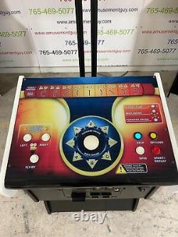 Golden Tee 2023 Pedestal par Incredible Technologies COIN-OP Arcade Video Game