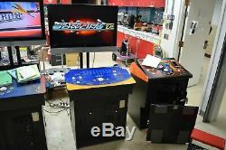 Incroyable Technologies Argent Strike Bowling 2009 Jeu D'arcade Avec Tv Et Stand