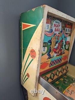 Jeu de baseball Pitch and Bat de l'arcade Play Ball de Midway de 1965 à 100% fonctionnel Flipper