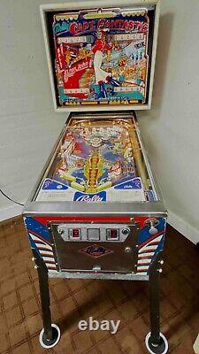 Machine à flipper BALLY CAPTAIN FANTASTIC de 1976 jeu d'arcade vintage Elton John