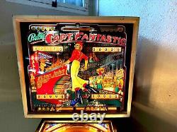 Machine à flipper BALLY CAPTAIN FANTASTIC de 1976 jeu d'arcade vintage Elton John