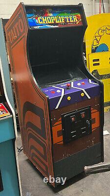 Machine arcade CHOPLIFTER par SEGA 1985