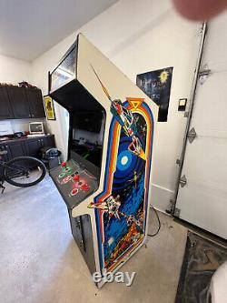 Machine d'arcade Atari Space Duel de 1982 avec kit Multi-vector