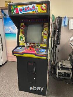 Machine d'arcade Dig Dug en taille réelle Rare Atari Collector entièrement fonctionnelle