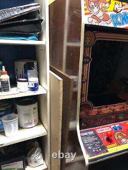 Machine d'arcade Donkey Kong en taille réelle de 1981, originale (RARE)