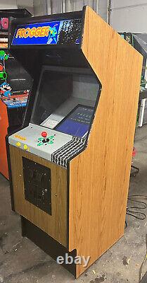 Machine d'arcade FROGGER par SEGA 1981 (excellent état) RARE