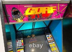 Machine d'arcade GORF Vintage Stand Up de 1981 par MIDWAY Fonctionne + Manuel & Nouvelles Serrures