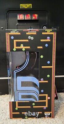 Machine d'arcade Numskull Quarter Bubble Bobble en échelle 1:4, toute neuve dans sa boîte.