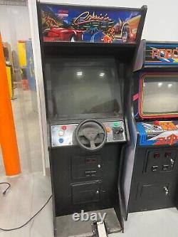 Machine d'arcade Original Nintendo/Midway Cruis'n World en parfait état de marche, livraison disponible.