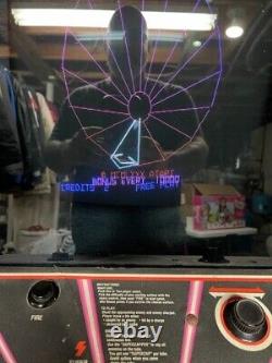 Machine d'arcade Tempest Atari Classic Originale de 1981 Restaurée