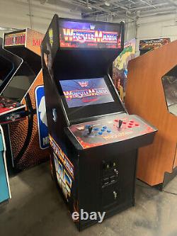 Machine d'arcade WRESTLEMANIA par MIDWAY 1995 (Excellent état)