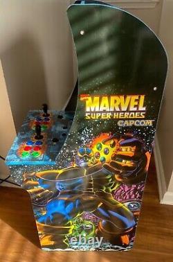 Machine d'arcade à domicile Arcade 1Up 4ft Marvel Super Heroes en excellent état