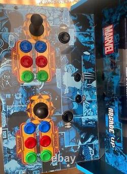 Machine d'arcade à domicile Arcade 1Up 4ft Marvel Super Heroes en excellent état
