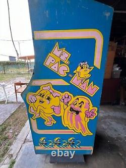 Machine d'arcade de Mme PAC-MAN