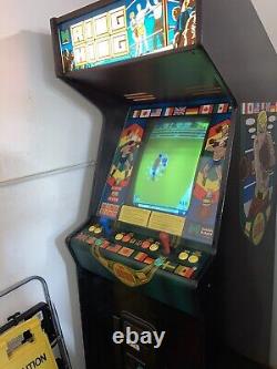 Machine d'arcade originale vintage de Ring King de Data East en taille réelle