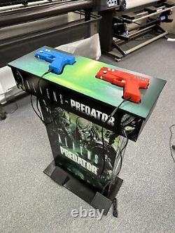 Machine d'arcade sur pied avec pistolet lumineux Prêt à brancher et installation facile