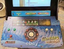 Machine de jeu vidéo arcade de pêche au SEGA Bass Fishing Challenge avec écran LCD de 24 pouces.
