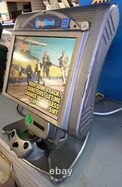 Machine de jeu vidéo d'arcade Merit Megatouch Ion 20014 Multijeux Multicade (I0)