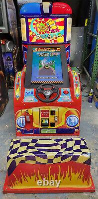Machine de jeu vidéo de course assise Willie Wheel Arcade avec écran LCD 32 pouces de LAI Games