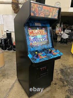 Marvel Vs Capcom Cps2 II Machine De Jeu Vidéo D'arcade Dans Un Cabinet Rare Dynamo Hs5