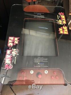 Mme Pacman Arcade Classics Cocktail Table Arcade Machine / Jeux 40 +