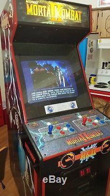 Mortal Kombat 2 Arcade Machine