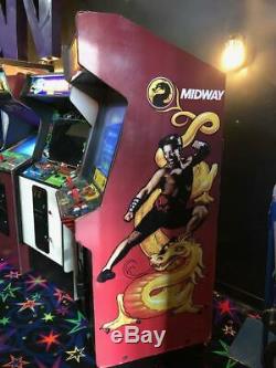 Mortal Kombat Arcade Machine