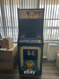 Ms Pac Homme Arcade Machine Pleine Taille