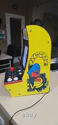 Pac Homme Arcade Machine