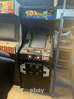 Qix Arcade Machine Par Taito 1981 (excellent Condition) Rare