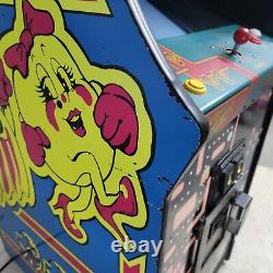 Réunion des 20 ans de Mme Pacman/Machine d'arcade rétro Galaga de la promotion 1981