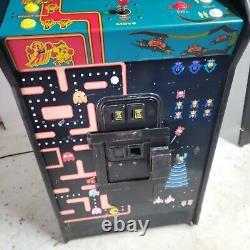 Réunion des 20 ans de Mme Pacman/Machine d'arcade rétro Galaga de la promotion 1981