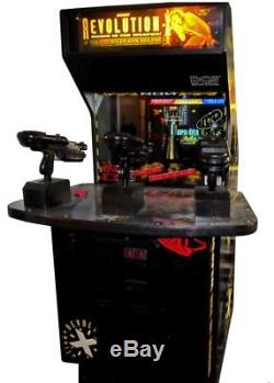 Revolution X Arcade Shooting Machine (excellent État)