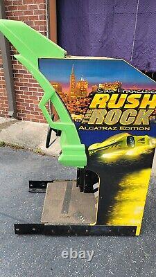 Rush The Rock Sit Down Driver Video Arcade Game, Atlanta, (machine À Travailler Des Pièces)
