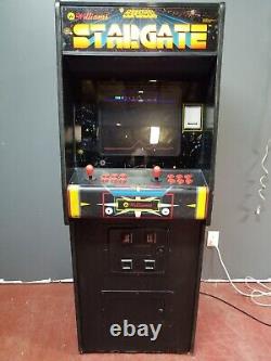 Stargate Defender Arcade Machine Plays 750 Jeux- Défenseur, Joust, Stargate, Sf