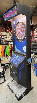 Traduisez ce titre en français : Machine de fléchettes électronique Shelti Eye 2 pour jeu sportif d'arcade à pointes souples.