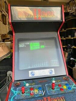 Vintage Mortal Kombat 2 II Arcade Machine Mi-1993