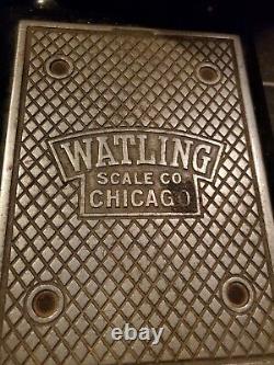 Vintage Watling Chicago Co Scale Et Fortune Telling Machine (rouge/blanc)