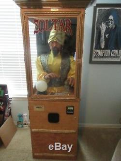 Zoltar Speaks Fortune Teller Machine